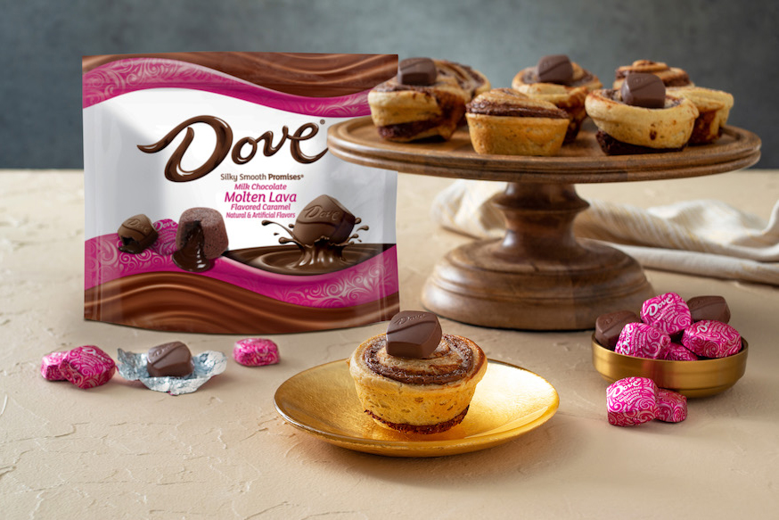 DOVE® Molten Lava Chocolate Cruffins
