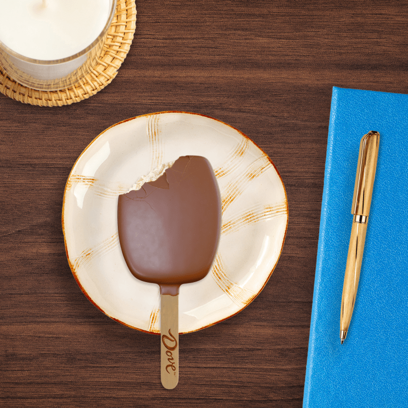 DOVEBAR Vanilla Ice Cream With Milk Chocolate Bar