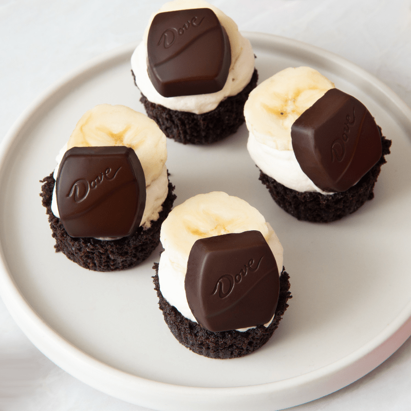 DOVE PROMISES Dark Chocolate & Sea Salt Caramel